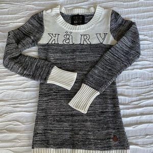 KARV crew neck sweater